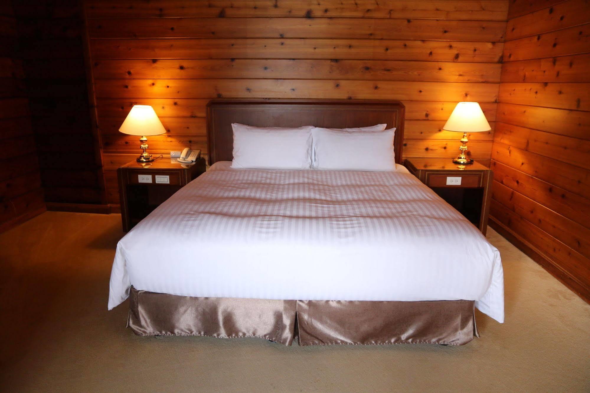 The Richforest Hotel- Sun Moon Lake Yuchi Exterior photo